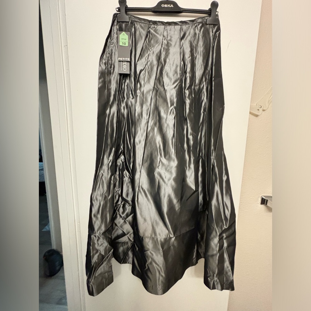 NWT Sand Studio maxi skirt black and shimmery size 10